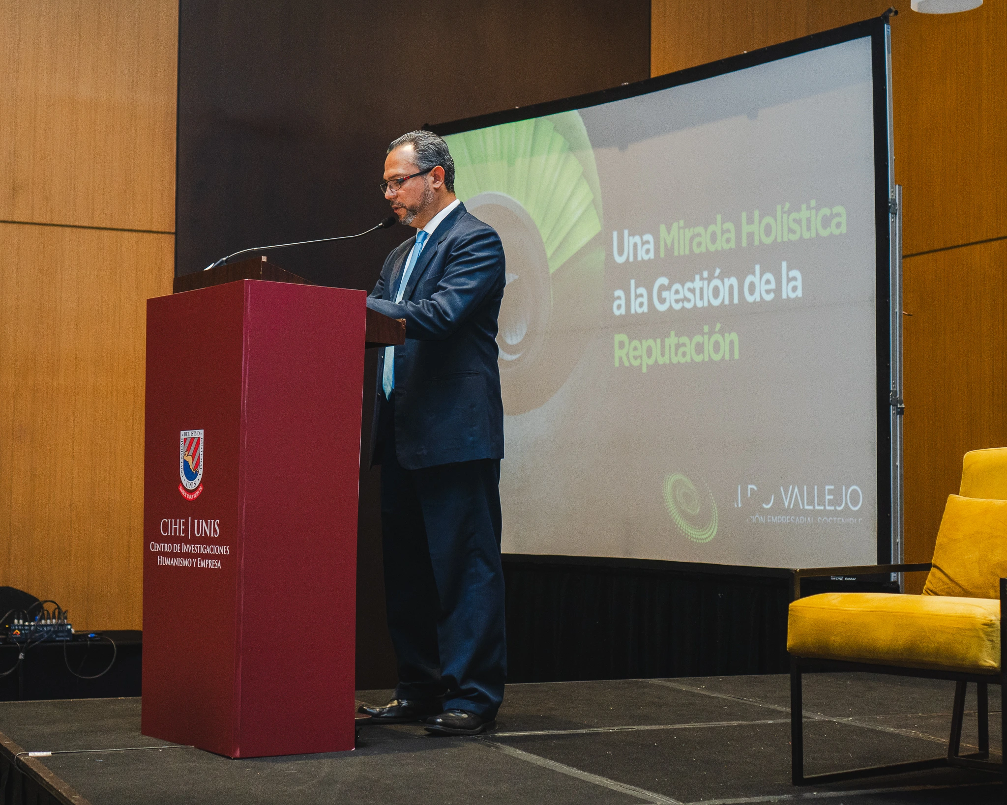 UBS_CIHE_ConferenciaEtica_2025